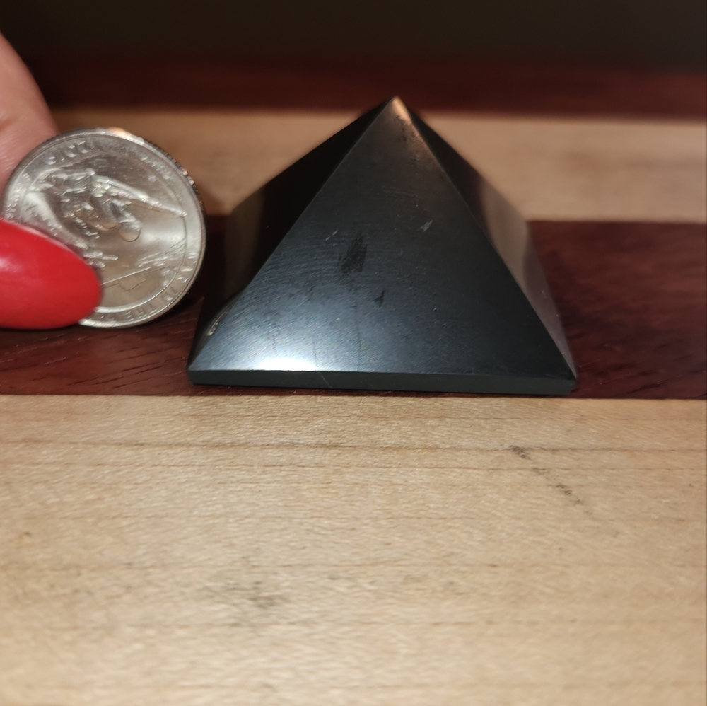 "Authentic 40mm Shungite Pyramid - EMF Protection, Healing Energy Home Decor